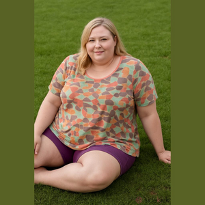 Lularoe Perfect T with Flowy vented hem abstract geometric 2X